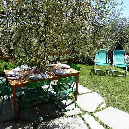 Olive Press Dom wakacyjny Chiavari